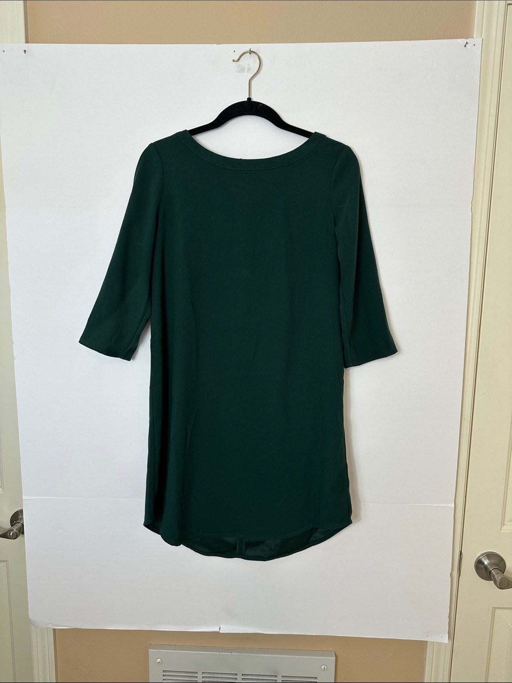 Women's BB Dakota Forest Green Shift Dress - Classic Scoop Neck